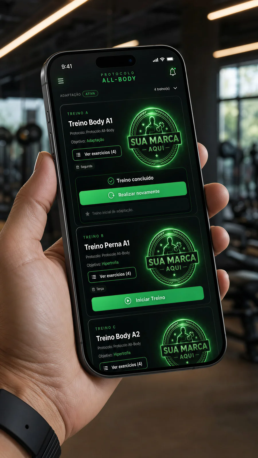 App do aluno JobsFit com protocolos e logo do personal